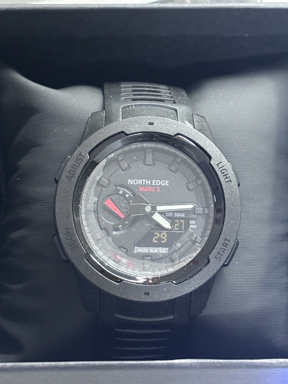 Field Watch Military - NORTH EDGE Mars 3 Jam Tangan