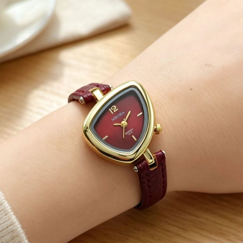 Jam Tangan Fashion Wanita Mode - Watch Triangle Luxury ulasan dan harga
