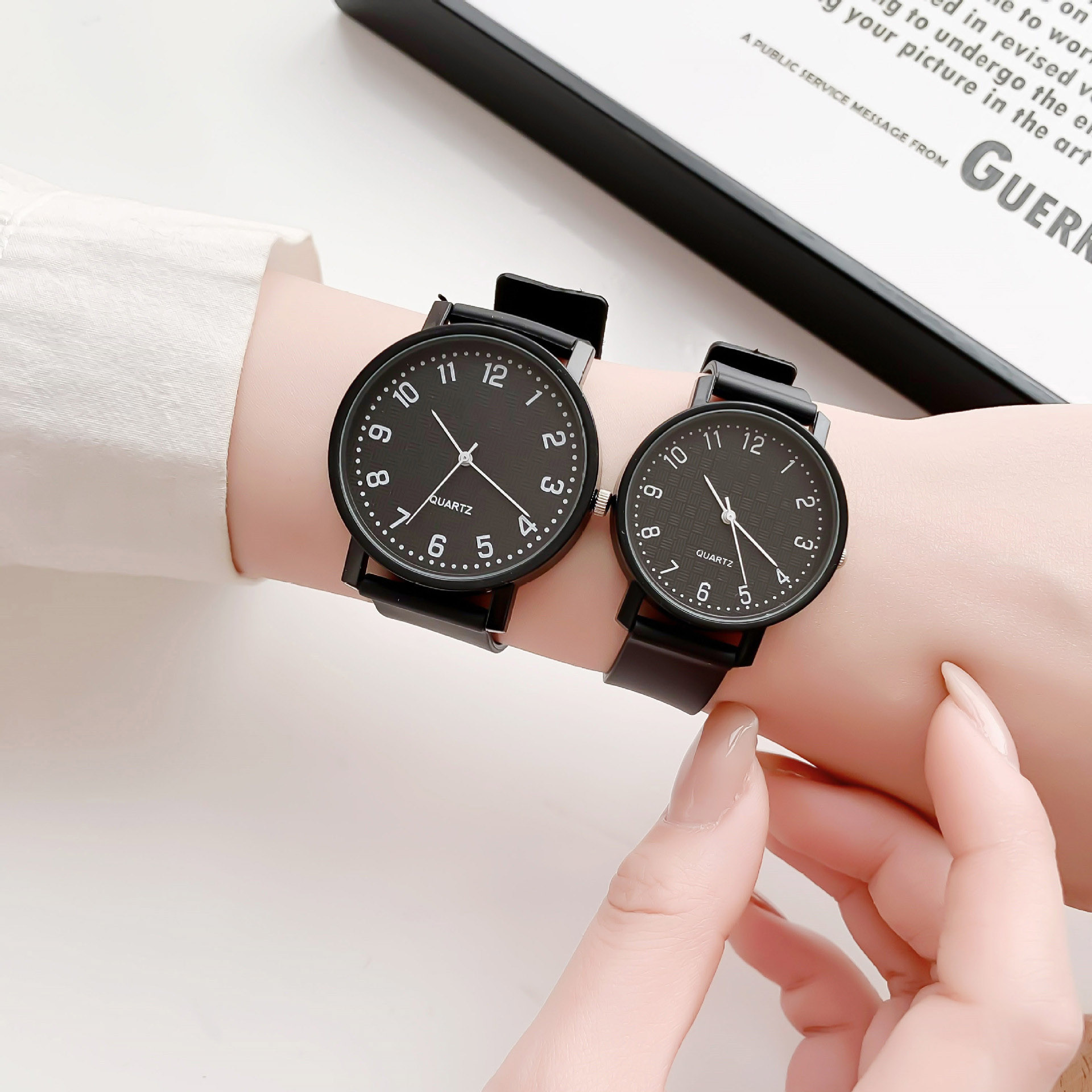 Jam Tangan Hitam Sederhana Jam - Luxury Watch Quartz ulasan dan harga